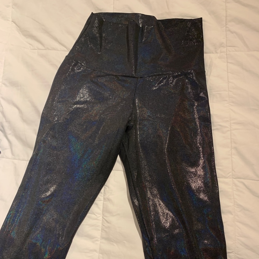 Women’s  Onzie black legging